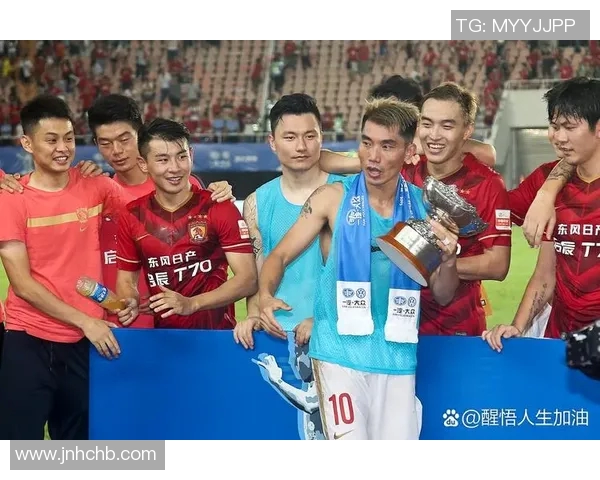 亚运会足球四强揭晓各国球队争夺荣耀的精彩瞬间与背后故事